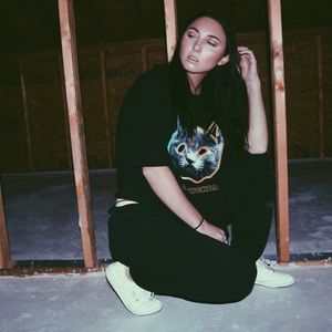 Meet your Posher, Gabby